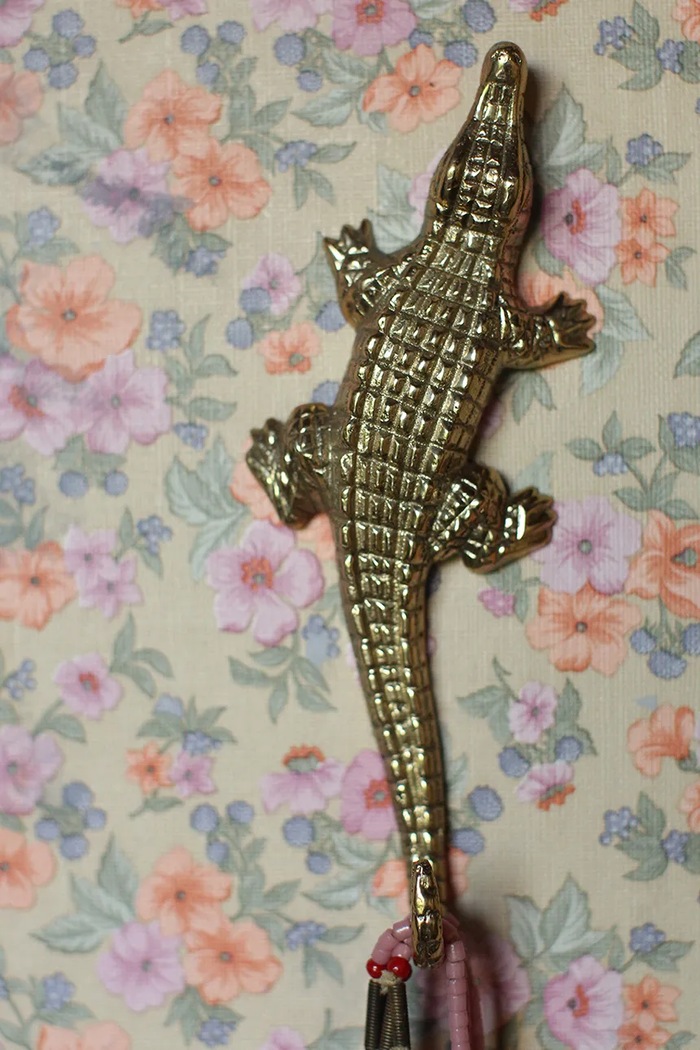 Doing Goods appendiabito da parete Chewy Crocodile Hook L 1.10.10.045.921.5 giallo