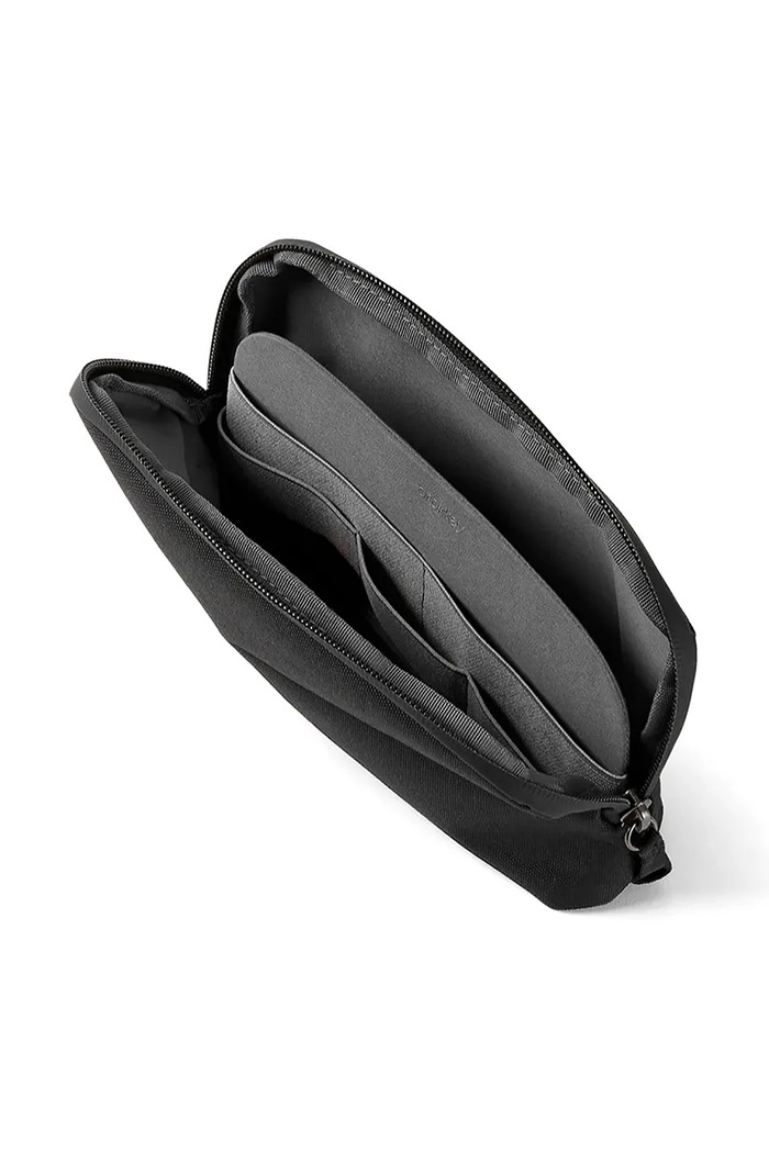Dnevna soba in spalnica Potovalni pisarniški organizator Orbitkey Desk Pouch 22 x 12 x 5 cm WDP1.BLK.109 črna