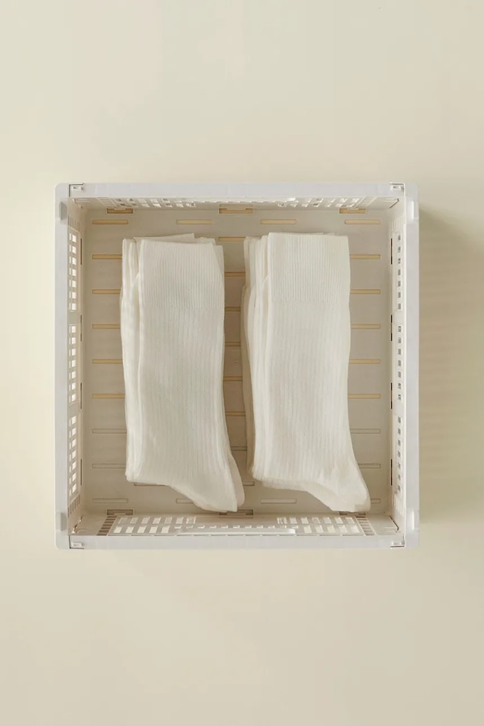 Obývacia izba a spálňa Úložný box HAY Colour Crate M / 14 x 26,5 x 34,5 cm AB634F125AB90 biela