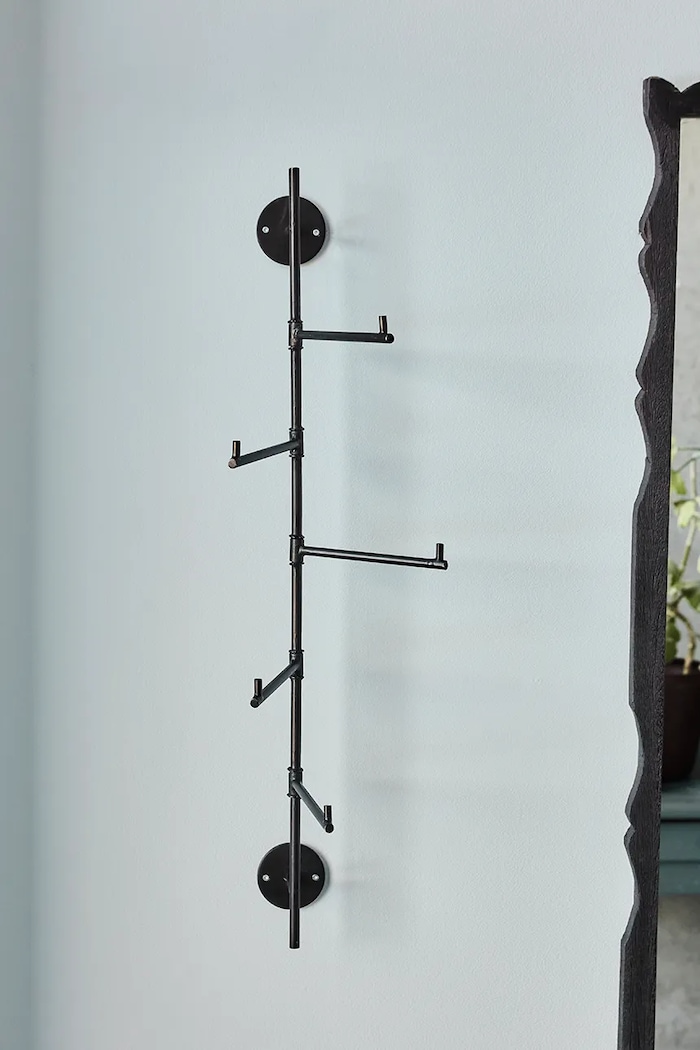 Nástenný vešiak House Doctor HDFlex 70,5 cm 900000084 čierna AA00