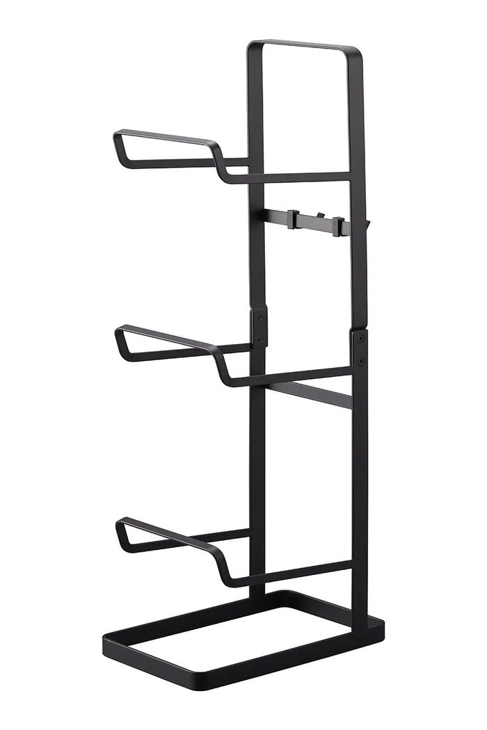 Stojan na fitness vybavení Yamazaki Tower 15 x 24 x 65,5 cm černá 2035.