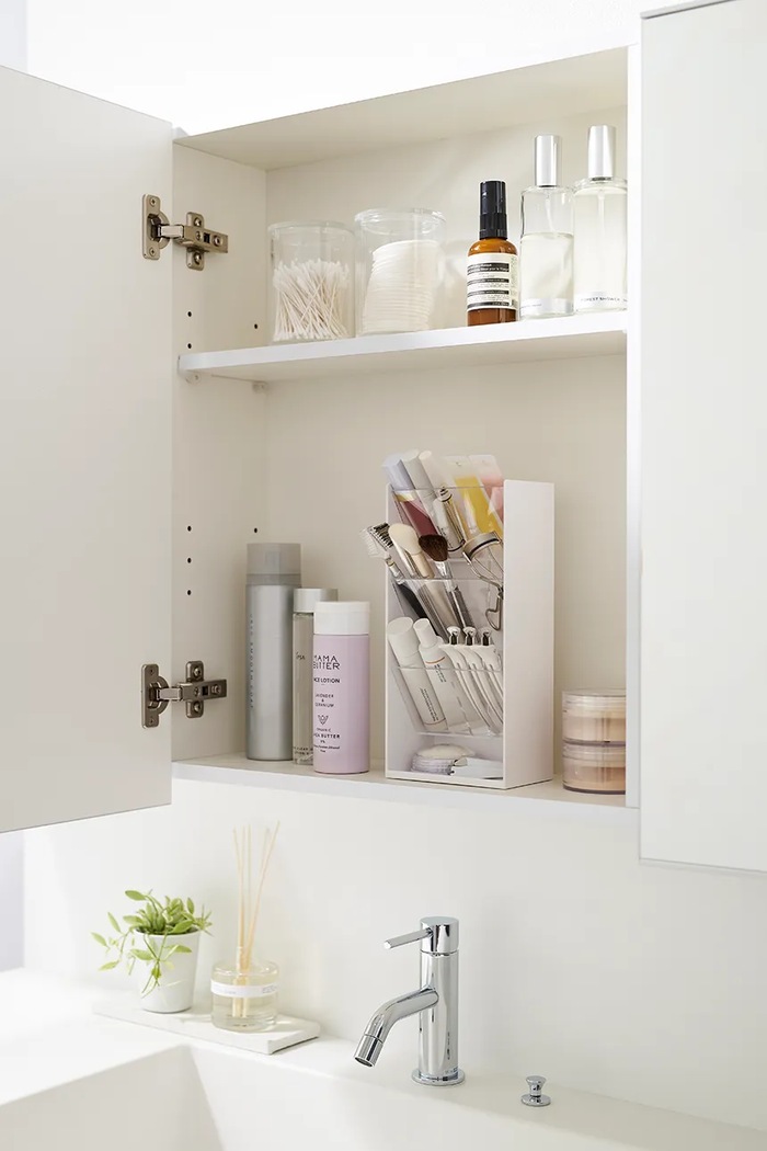 Organizér na kozmetiku Yamazaki biela 5603