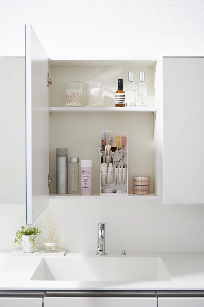 Organizér na kozmetiku Yamazaki 5603 biela