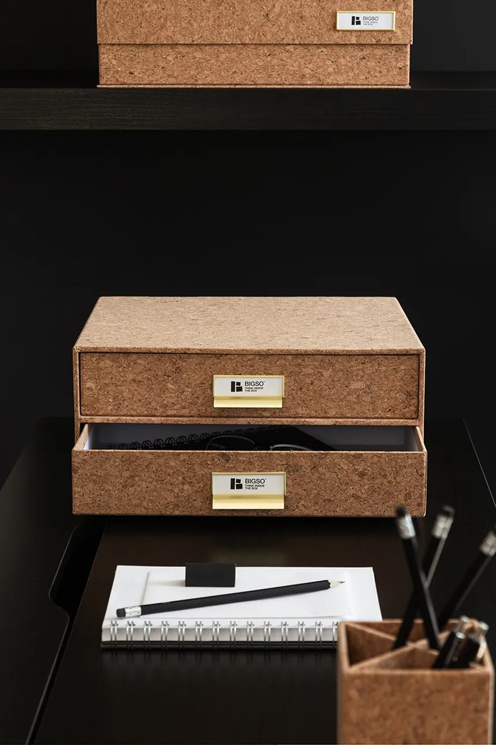 Bigso Box of Sweden organizer na biurko Birger 33 x 25,5 x 14,5 cm 9431N4065.99 brązowy