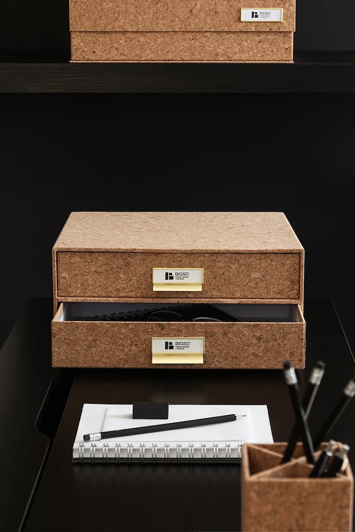 Bigso Box of Sweden organizer na biurko Birger 33 x 25,5 x 14,5 cm 9431N4065.99 brązowy