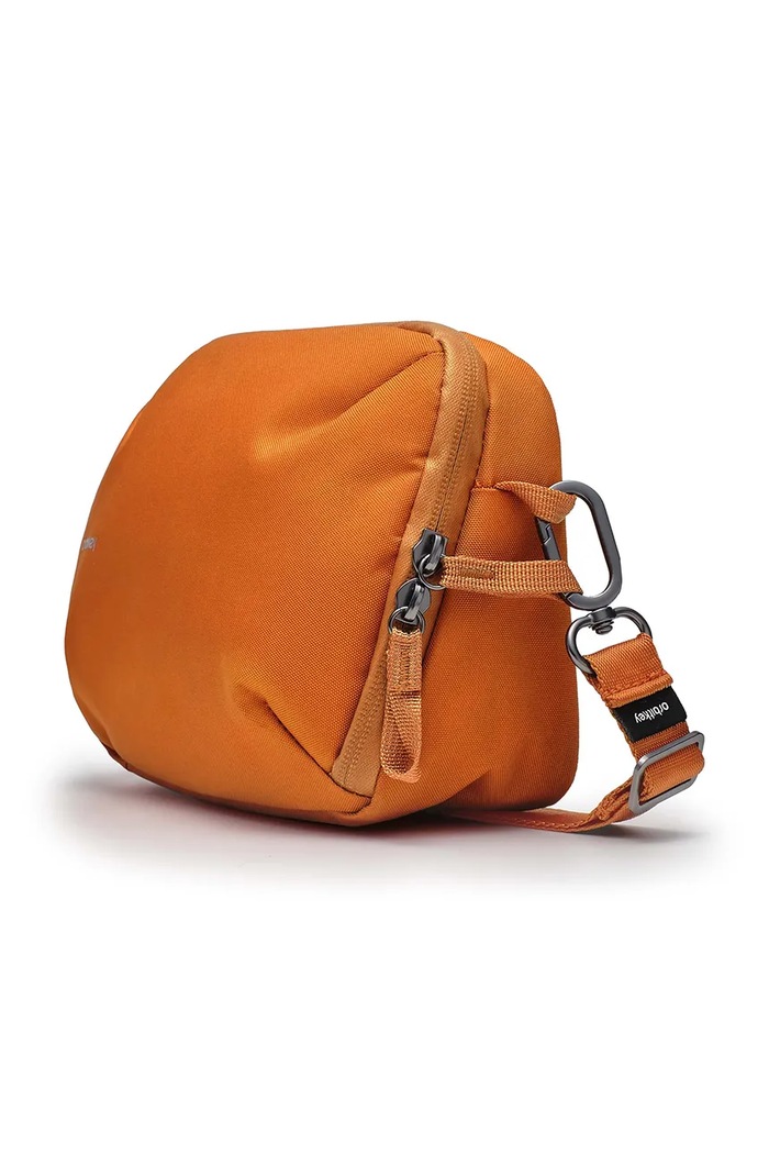 Orbitkey torba za čez ramo iz tekstilnega materiala TTS1.TER.109 oranžna