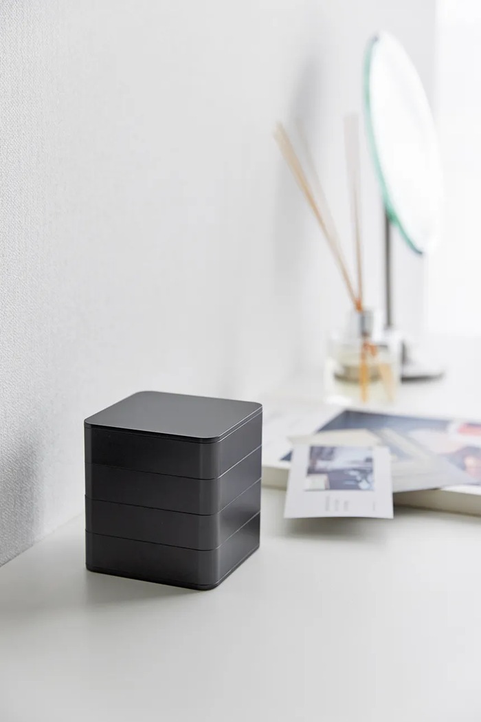 Organizér na šperky Yamazaki Tower 9 x 9 x 10 cm 1754