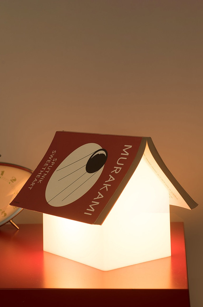 Luckies of London lampka LED z półką na książkę Book Rest Lamp SK.BOOKREST2.UNI multicolor AA00
