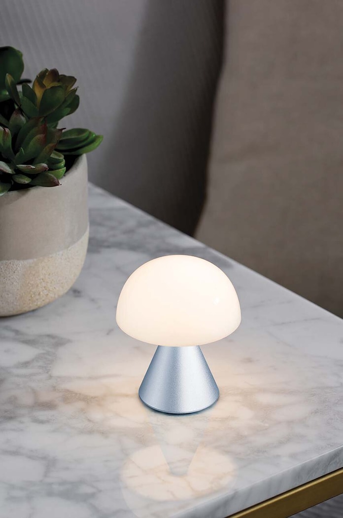 Obývací pokoj a ložnice Bezdrátové svítidlo Lexon Mina Mini LH60LB1 modrá