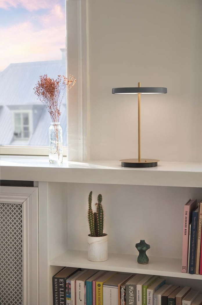 Obývacia izba a spálňa Umage Led stolná lampa Umage Asteria Move 2501 viacfarebná