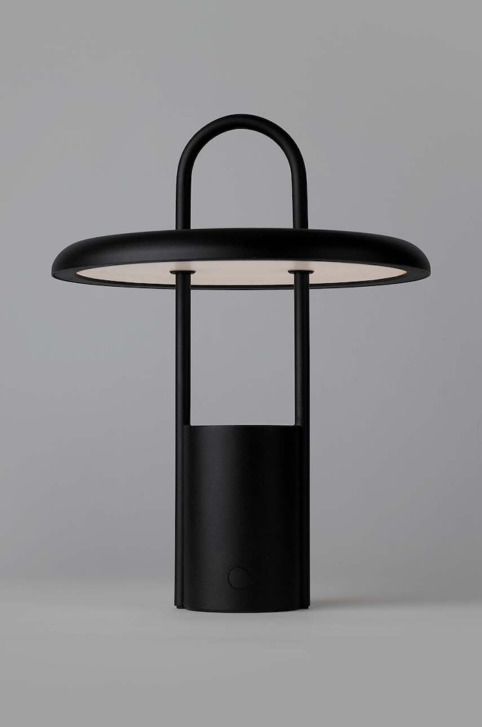 Obývacia izba a spálňa Led lampa Stelton Pier 614 čierna