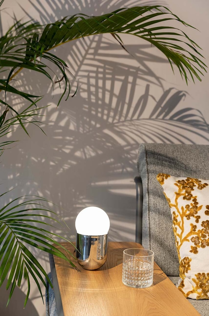 Stolná lampa Zuiver Gio 5200105