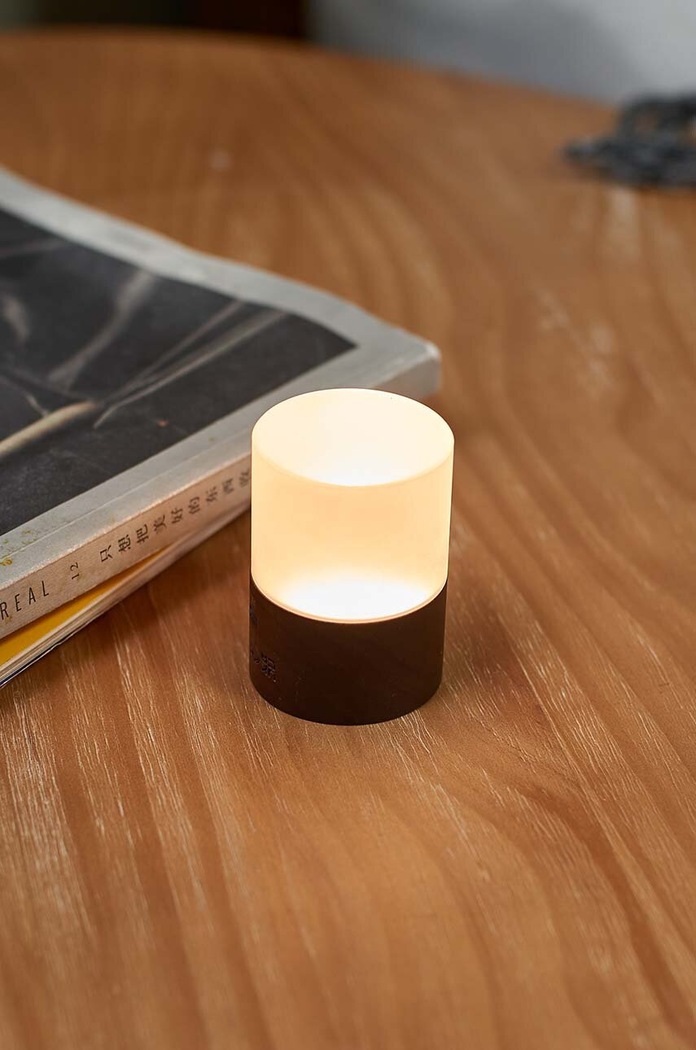 LED lampa Gingko Design Mini Lemelia béžová G026WT
