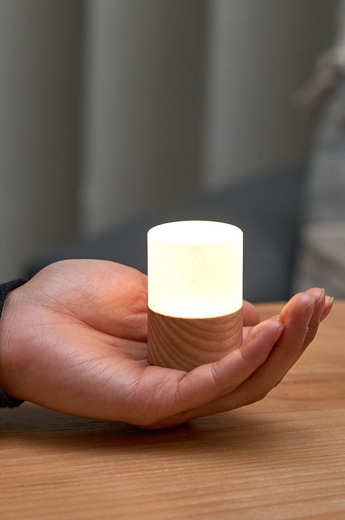 Obývací pokoj a ložnice LED lampa Gingko Design Mini Lemelia G026AH béžová