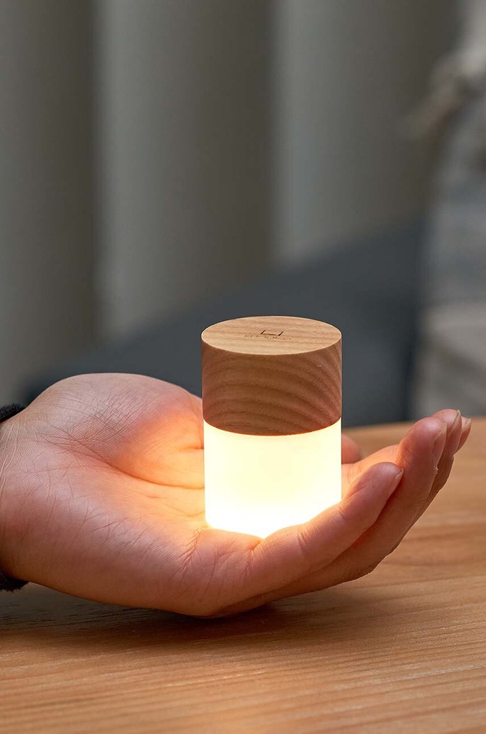 LED lampa Gingko Design Mini Lemelia béžová G026AH