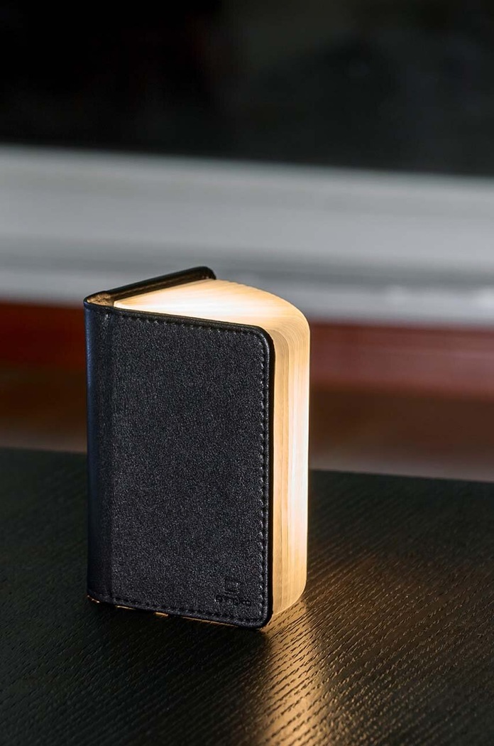Living și dormitor Gingko Design Lampă cu led Mini Smart Book Light GK12L8 negru