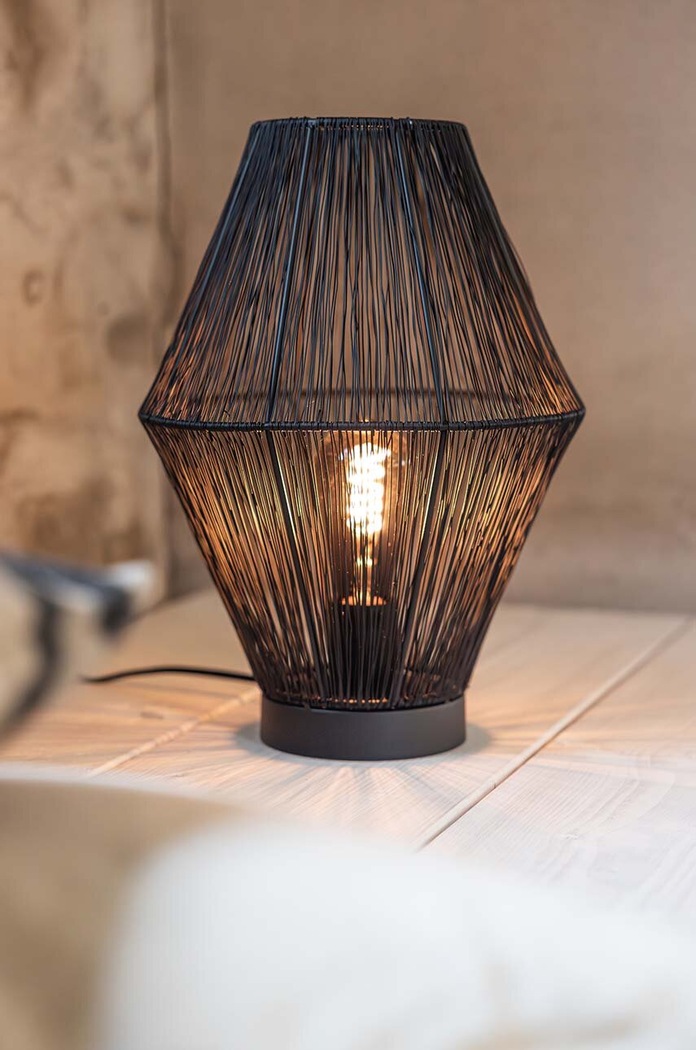 Dnevni boravak i spavaća soba Stolna lampa Markslöjd Casa 108666 crna