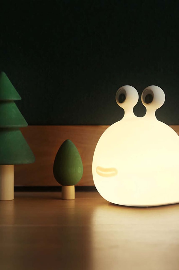 Noční LED lampa Allocacoc Slug vícebarevná H.L.14
