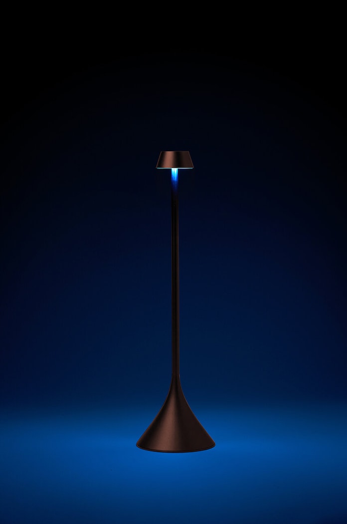 Bezdrátová stolní lampa Lexon Steli Shade Lexon hnědá LH95S.BZ