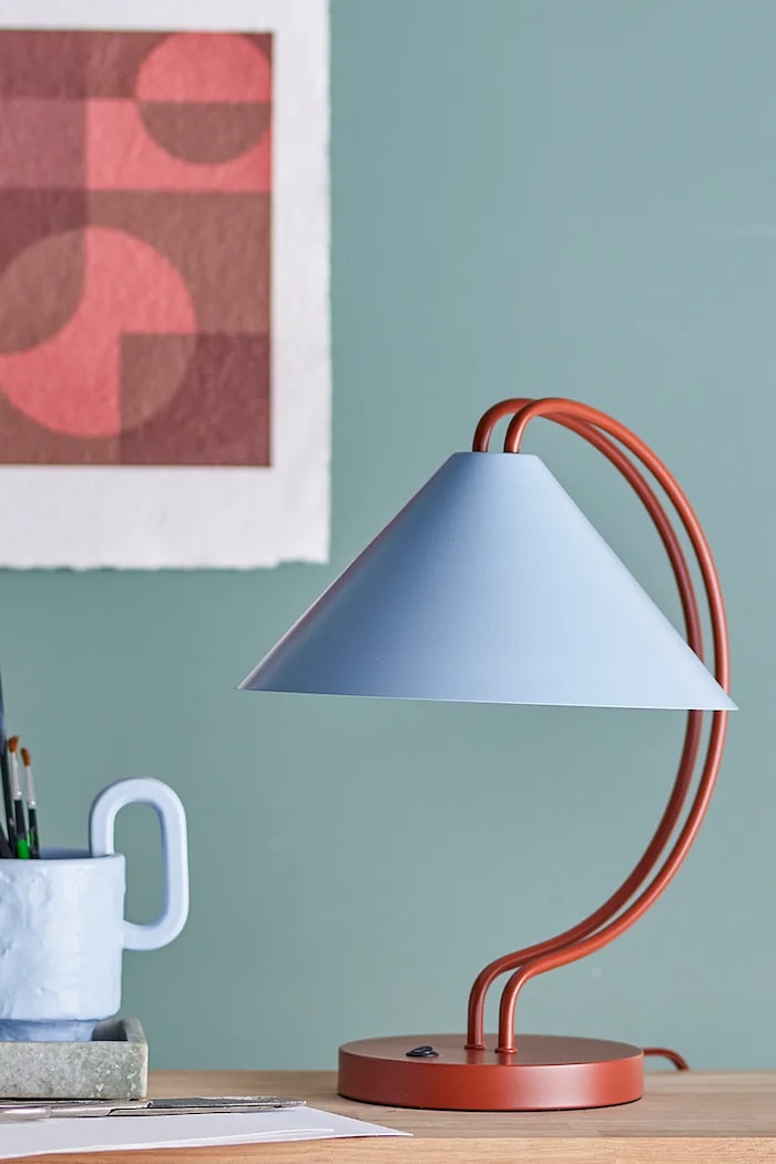 Lampa stołowa Janya Bloomingville 82062410 czerwony