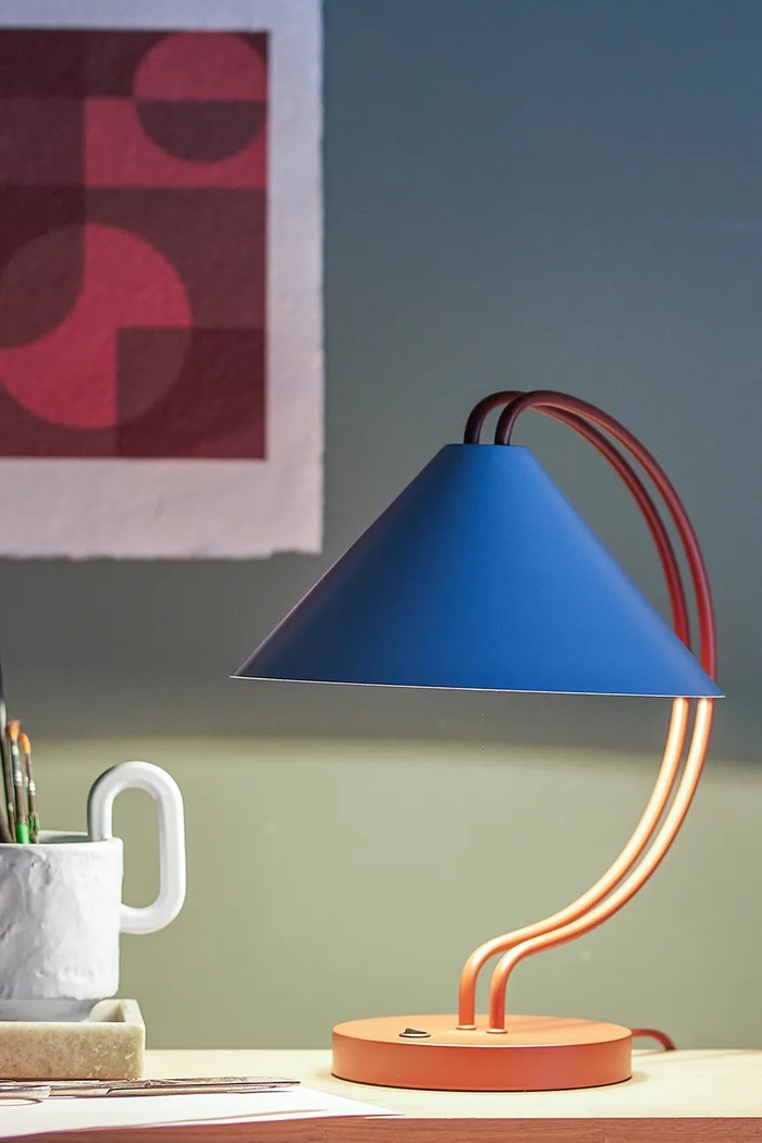 Lampa stołowa Janya Bloomingville czerwony 82062410