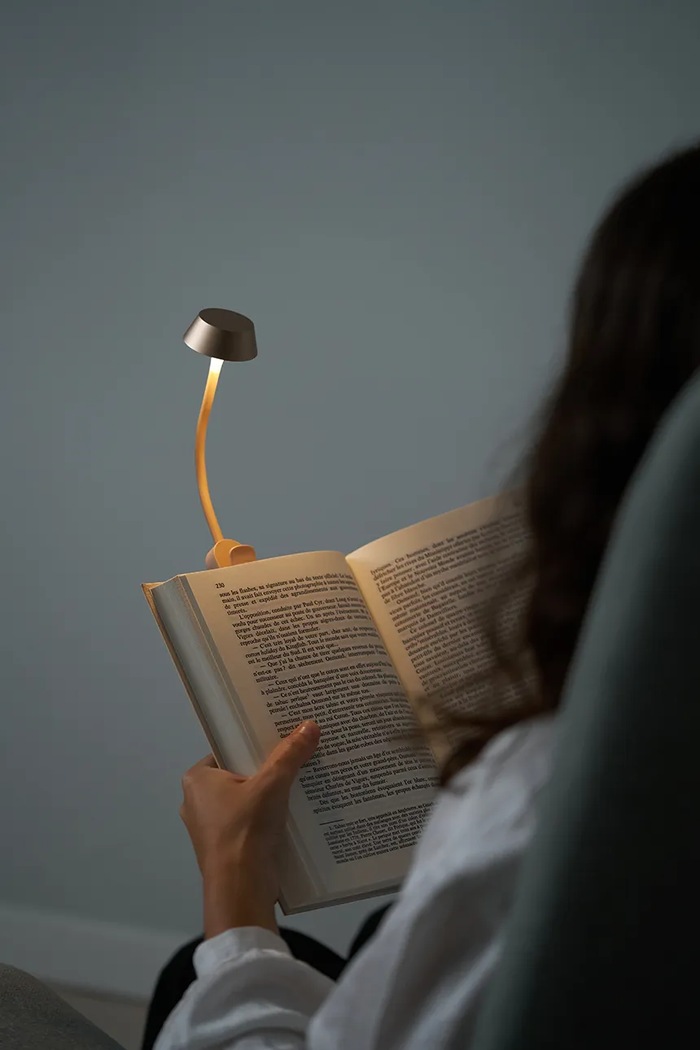 Brezžična led lučka za branje Lexon Mimi LH99D