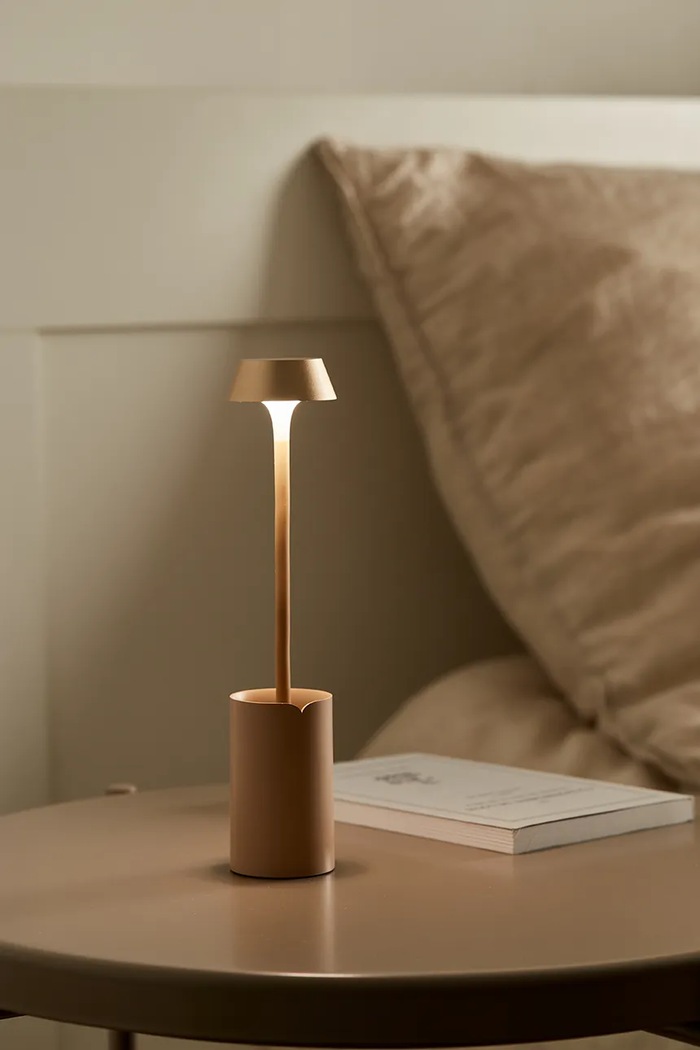 Brezžična led lučka za branje Lexon Mimi LH99D