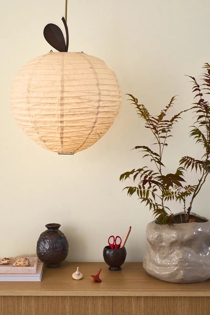 Абажур ferm LIVING Apple Lampshade 1104270229 бежевий AA00