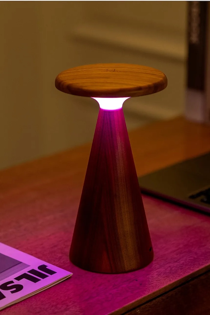 Bezdrátová stolní LED lampa Gingko Design Sylva Large 21 cm G056L.WT hnědá