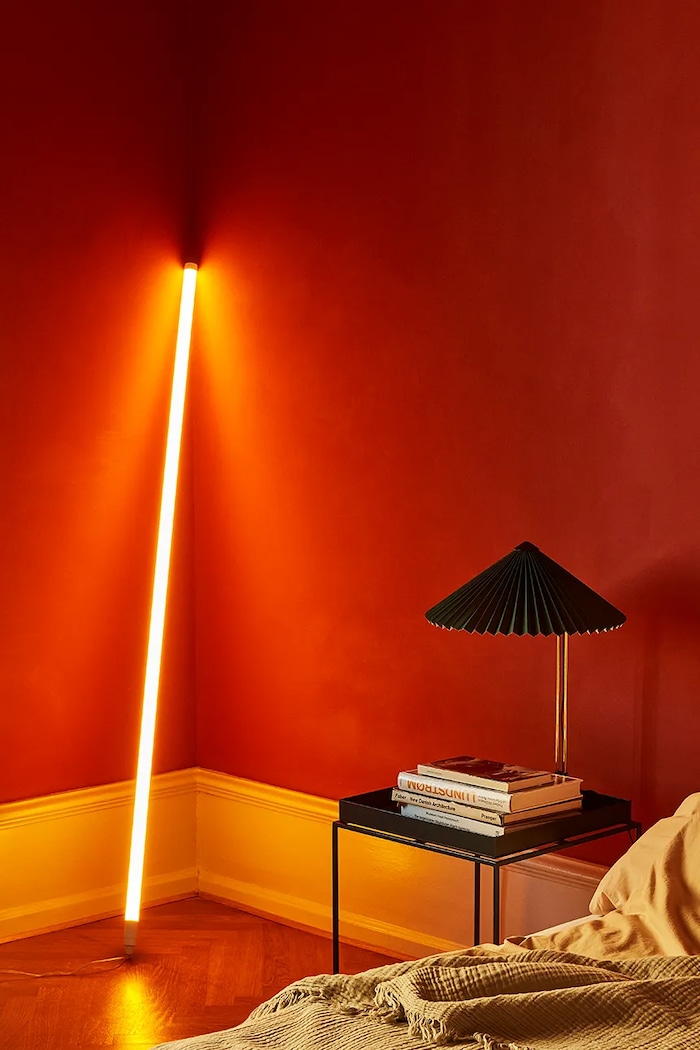Led lampa HAY Neon Tube 2,5 x 150 cm AB450.A996.AG17 béžová