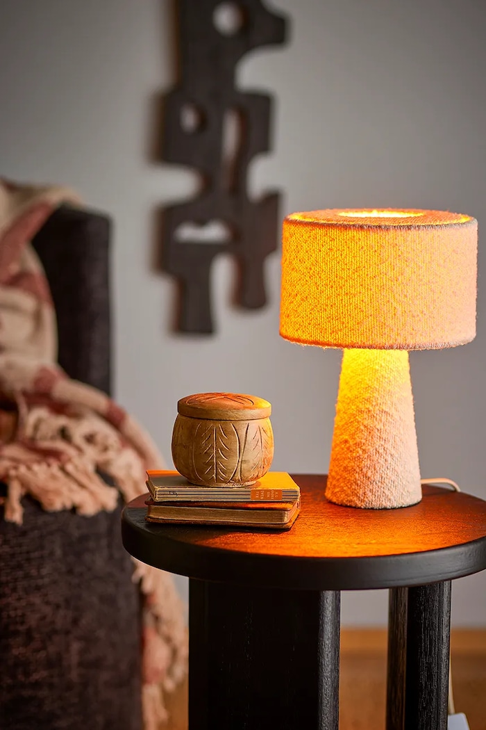 Stolní lampa Bloomingville Emmie 20 x 30 cm 82068675 béžová