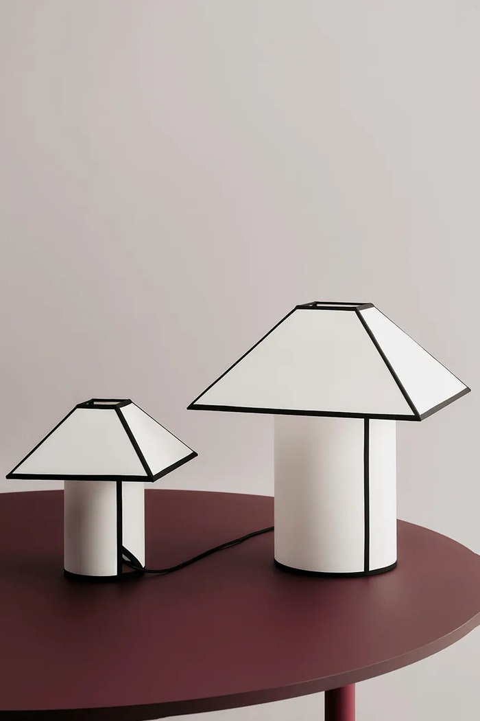Stolná lampa HAY Ava 32 x 29 x 29 cm AE870.E626.AB77
