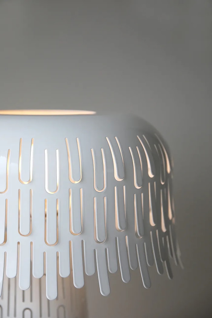 Stolná lampa Markslöjd Verbera 26,5 x 38 cm 109006 biela