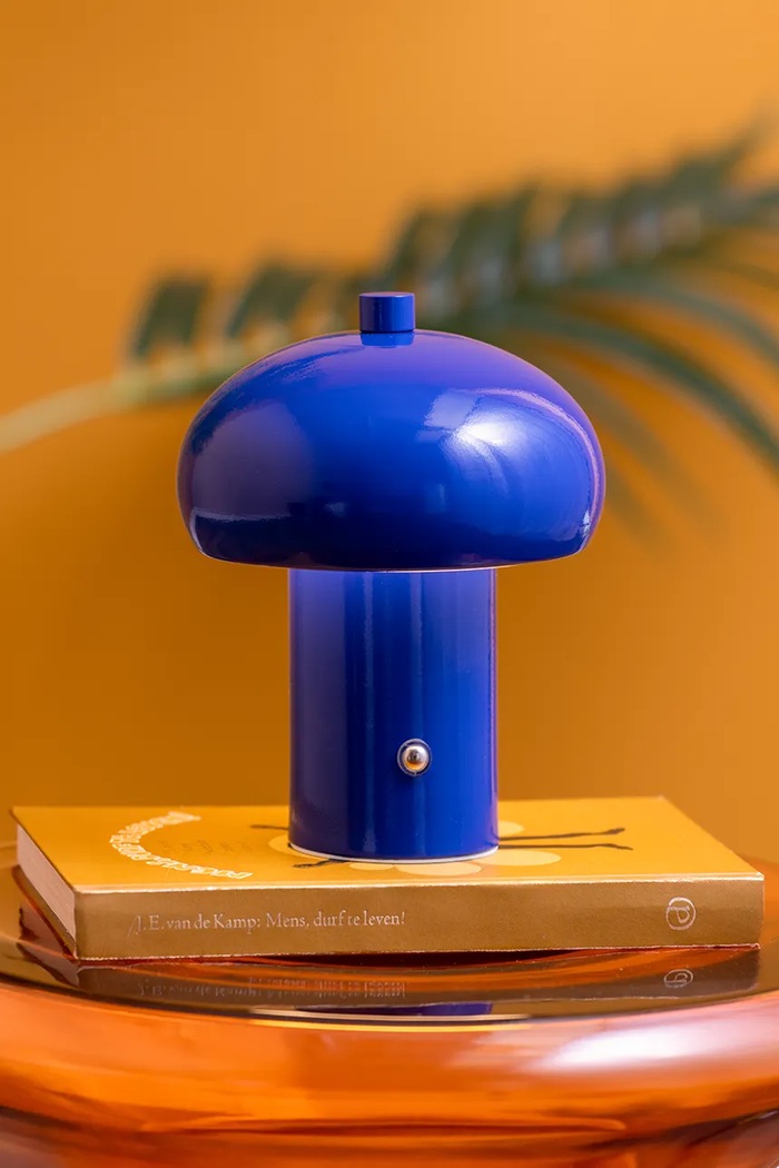 Leitmotiv lampa stołowa bezprzewodowa led Retro Seta 12,5 x 15 cm granatowy LM2277BL