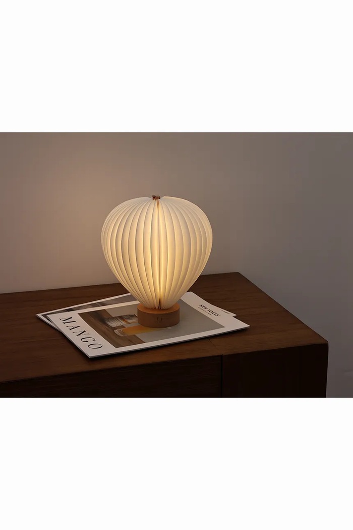Obývacia izba a spálňa Gingko Design lampa LED z papiera 18,2 x 7,2 x 20 cm G070BE béžová