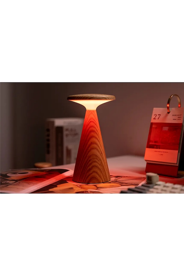 Obývacia izba a spálňa Gingko Design lampa LED 12 x 12 x 21 cm G056L.AH béžová