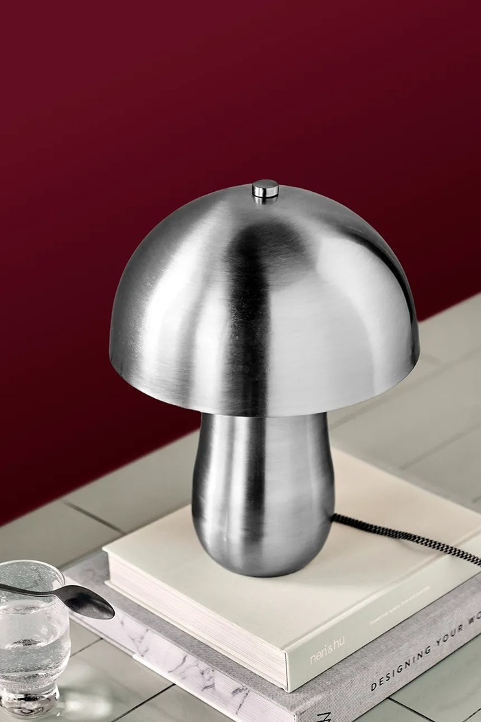 House Doctor lampa stołowa z żelaza 33 x 25 cm 203662125 szary AA00