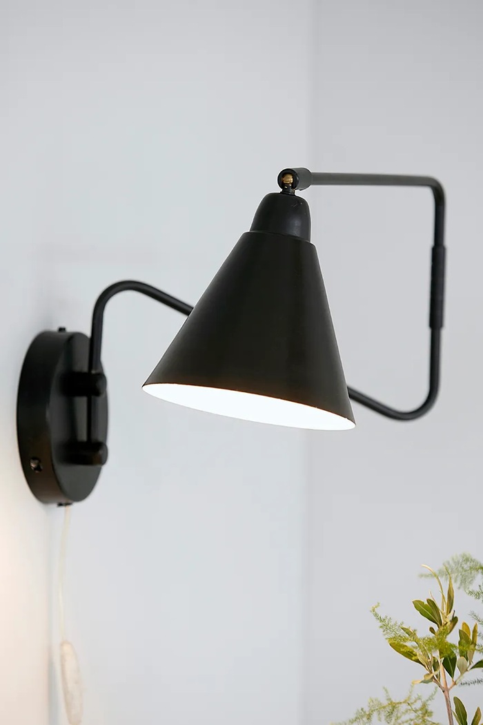 House Doctor Lampa ścienna z żelaza 76 x 27 cm czarny 203660680