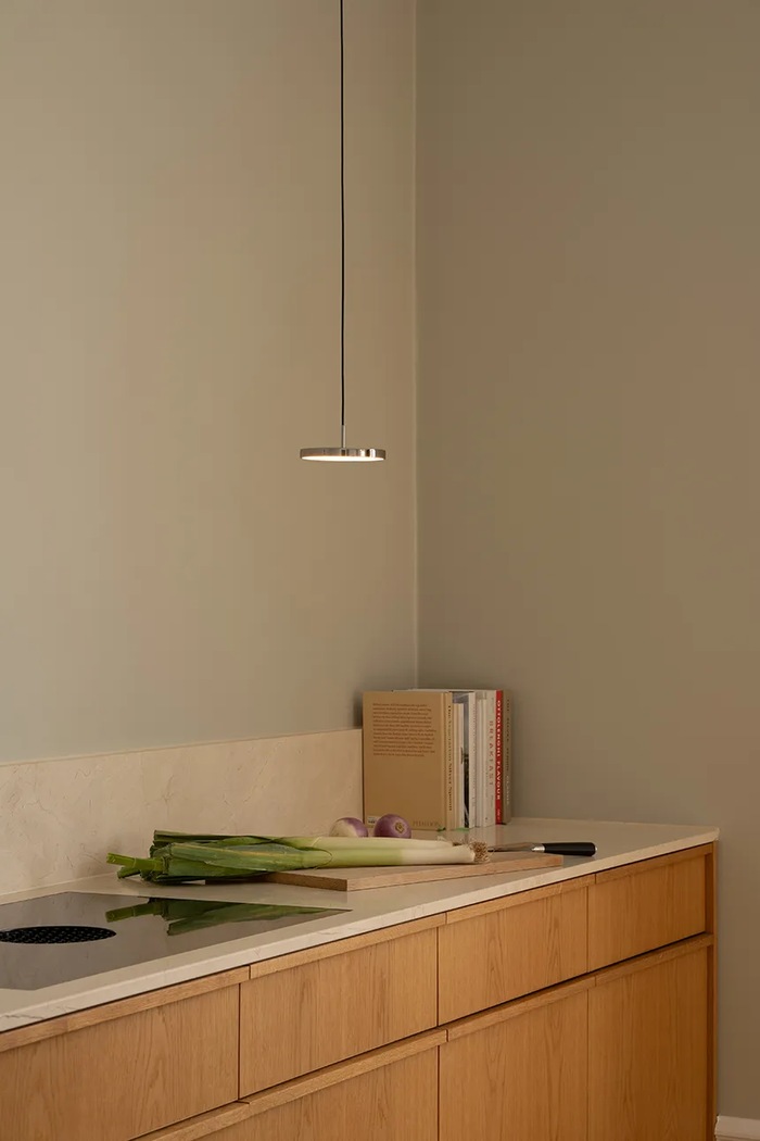 Salon i sypialnia Umage Lampa wisząca z metalu Asteria Micro 2644 srebrny