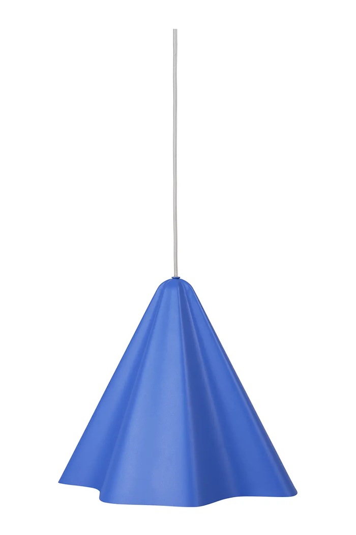 Broste Copenhagen Lampa wisząca ze stali malowanej proszkowo Skirt niebieski 60080017