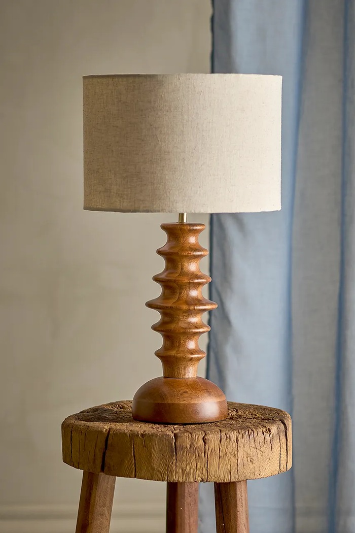 Bloomingville Lampa stołowa z drewna mango 30 x 52 cm 82069382 brązowy AA00