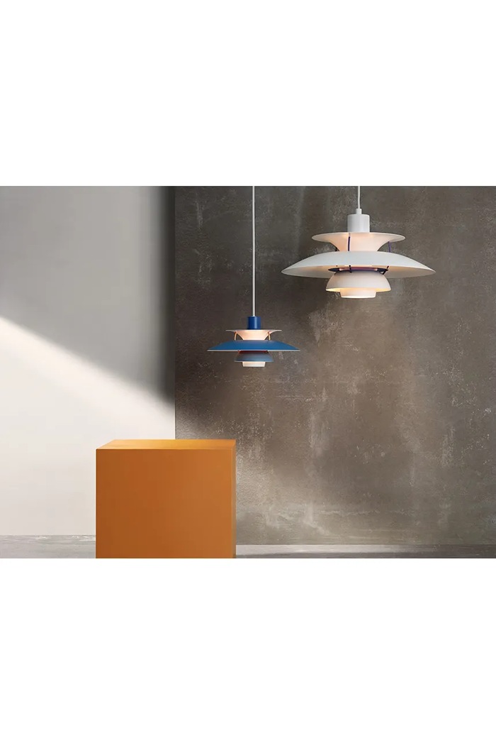 Salon i sypialnia Louis Poulsen lampa wisząca z metalu PH 5 5741099870 biały
