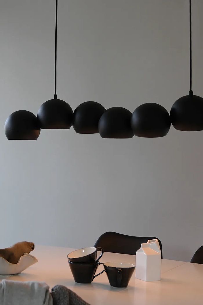 Salon i sypialnia Markslöjd lampa wisząca z żelaza 16,5 x 22,5 x 101 cm 108860 czarny