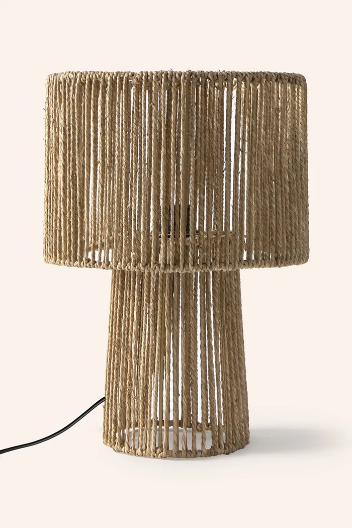 Calma House lampa stołowa z trawy morskiej 46 x 30 cm brązowy FARL4630NAT
