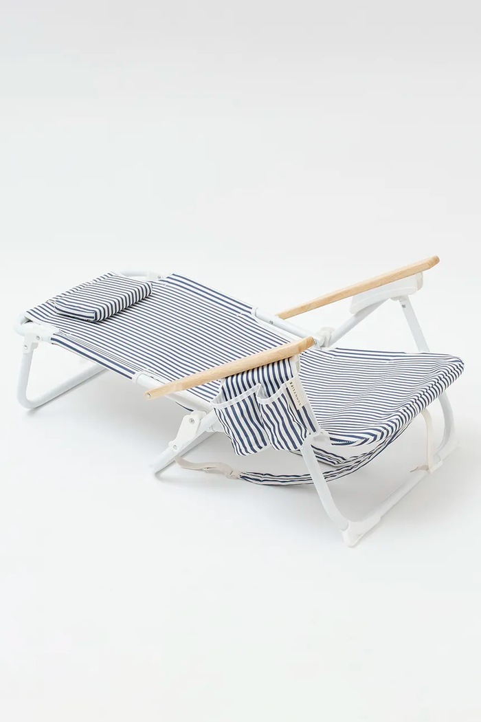 SunnyLife scaun de plajă The Resort Coastal Blue bleumarin SCDBCCBL