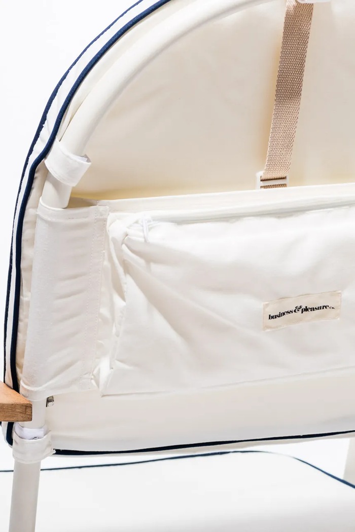 Plážové lehátko Business & Pleasure Co. Rive White bílá BPC.P.RIV.WHT