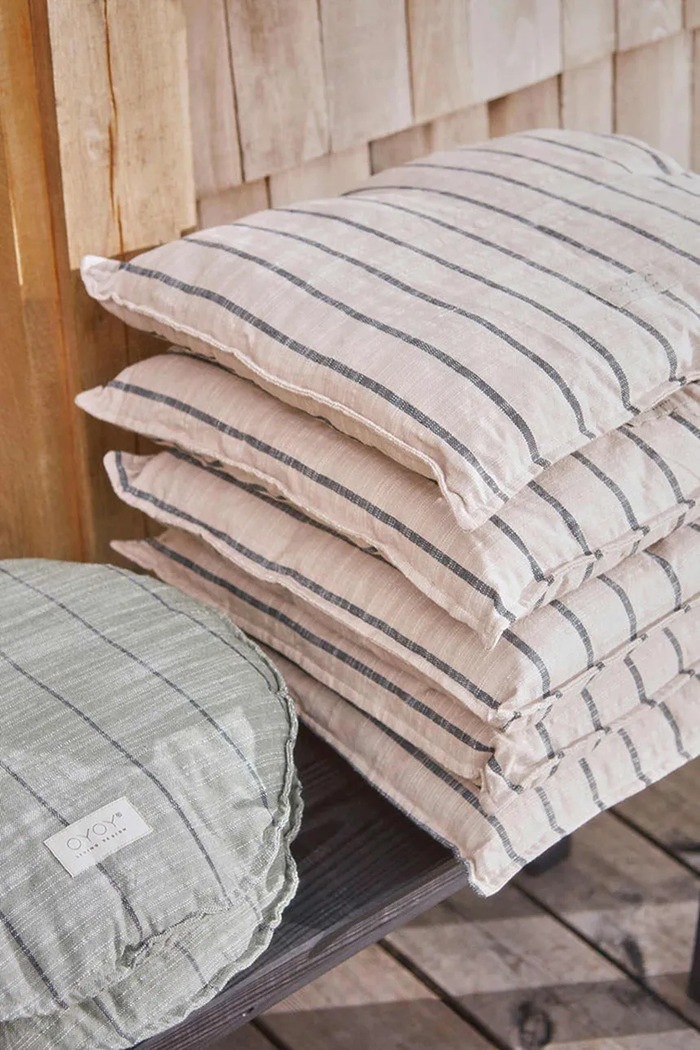 Декоративна възглавница OYOY Outdoor Kyoto 42 x 42 x 8,5 cm L300498 бежов AA00