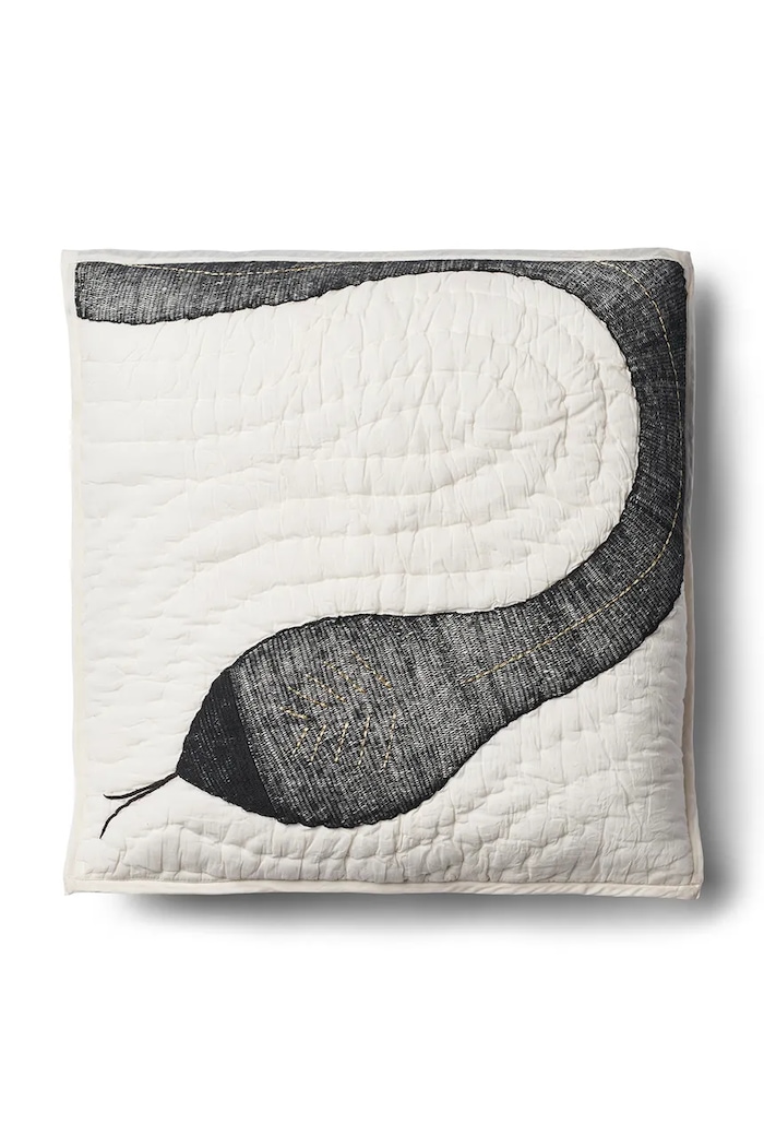 Bavlnený dekoratívny vankúš Bongusta Snake 50 x 50 cm sivá BON41
