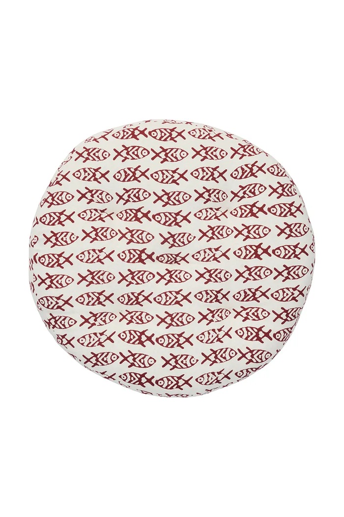 Декоративна памучна възглавница за стол Madam Stoltz 45 cm червен RCP.45.303A