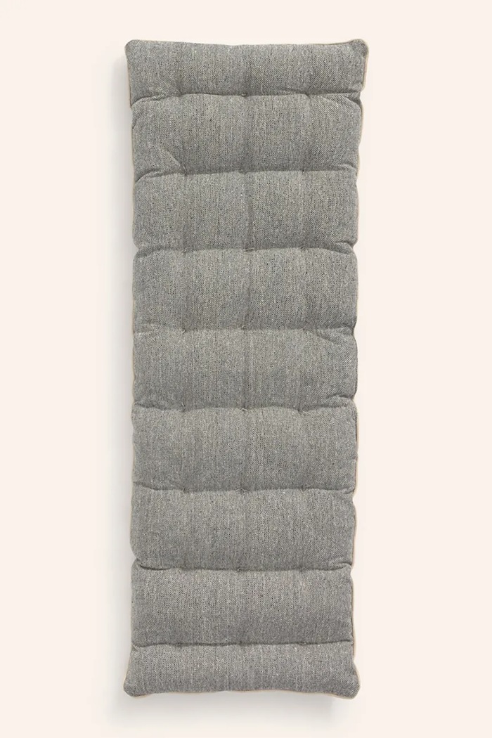Calma House Μαξιλάρι διακοσμητικό βαμβακερό 40 x 124 x 4 cm BARI.4.GRO μπεζ AA00